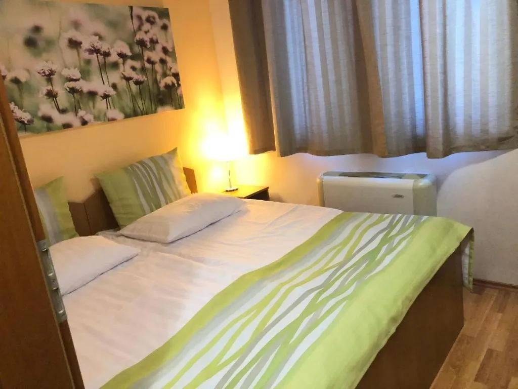 Apartamento Rosemary Apartmanok, Rose, Lili, Mary1, Mary2 Hajdúszoboszló