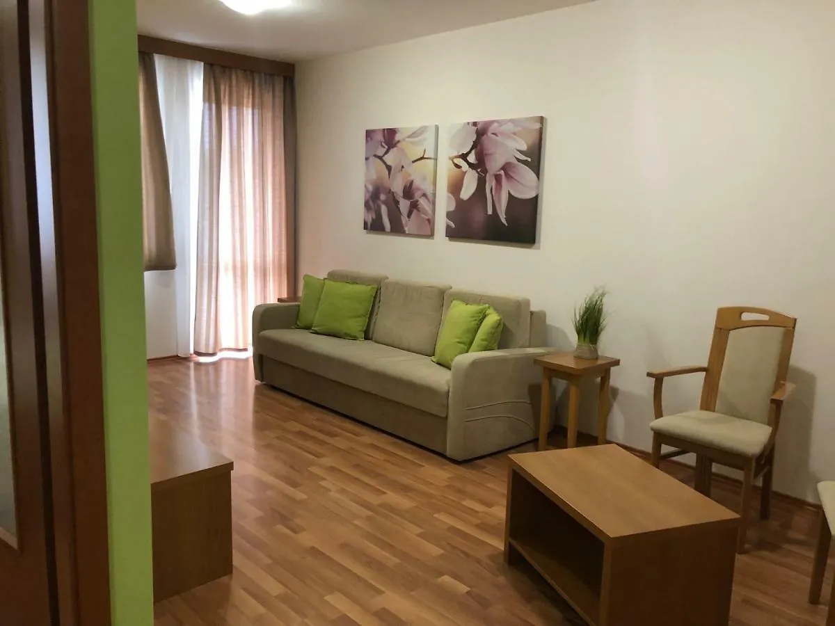 Rosemary Apartmanok, Rose, Lili, Mary1, Mary2 Hajdúszoboszló Apartament
