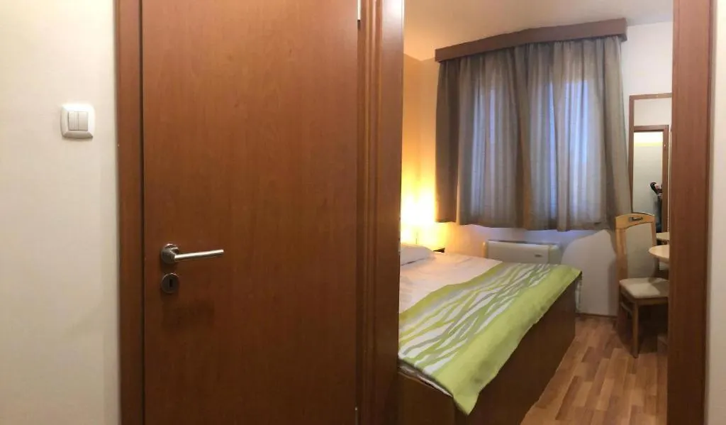 Rosemary Apartmanok, Rose, Lili, Mary1, Mary2 Hajdúszoboszló Węgry