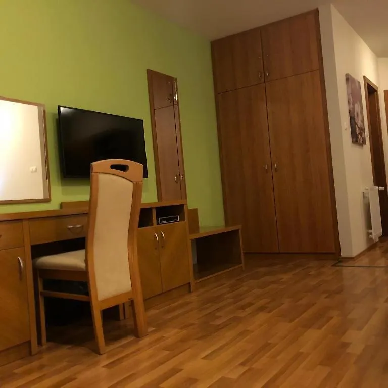 Rosemary Apartmanok, Rose, Lili, Mary1, Mary2 Hajdúszoboszló Węgry