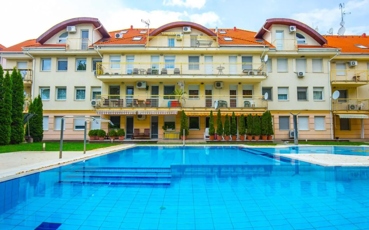 Rosemary Apartmanok, Rose, Lili, Mary1, Mary2 Hajduszoboszlo 0*,